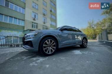 Позашляховик / Кросовер Audi Q8 2018 в Києві