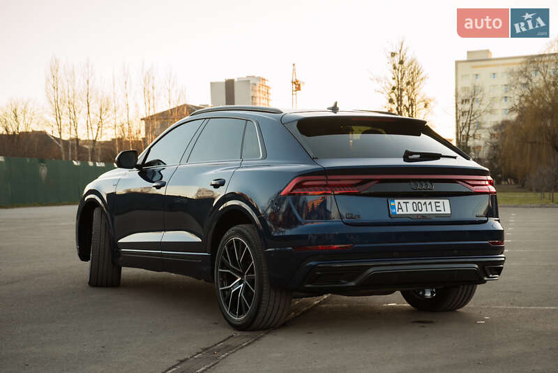 Внедорожник / Кроссовер Audi Q8 2019 в Ивано-Франковске