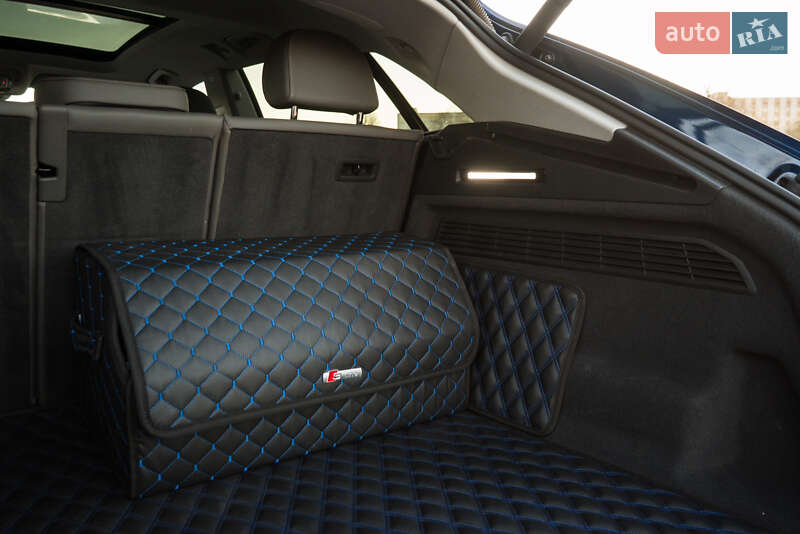 Внедорожник / Кроссовер Audi Q8 2019 в Ивано-Франковске