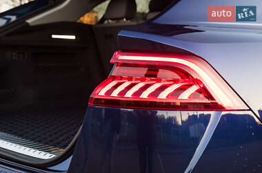 Внедорожник / Кроссовер Audi Q8 2019 в 