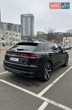 Внедорожник / Кроссовер Audi Q8 2019 в Киеве