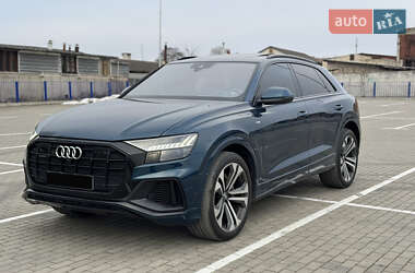 Позашляховик / Кросовер Audi Q8 2018 в Тернополі