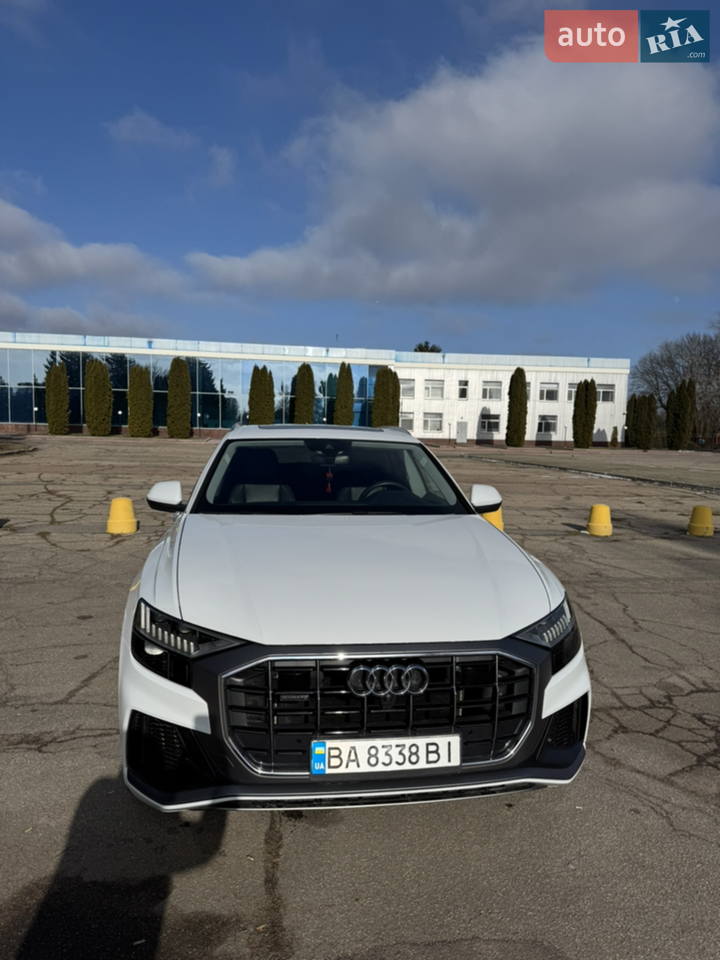 2019 Audi Q8 - мініатюра 2