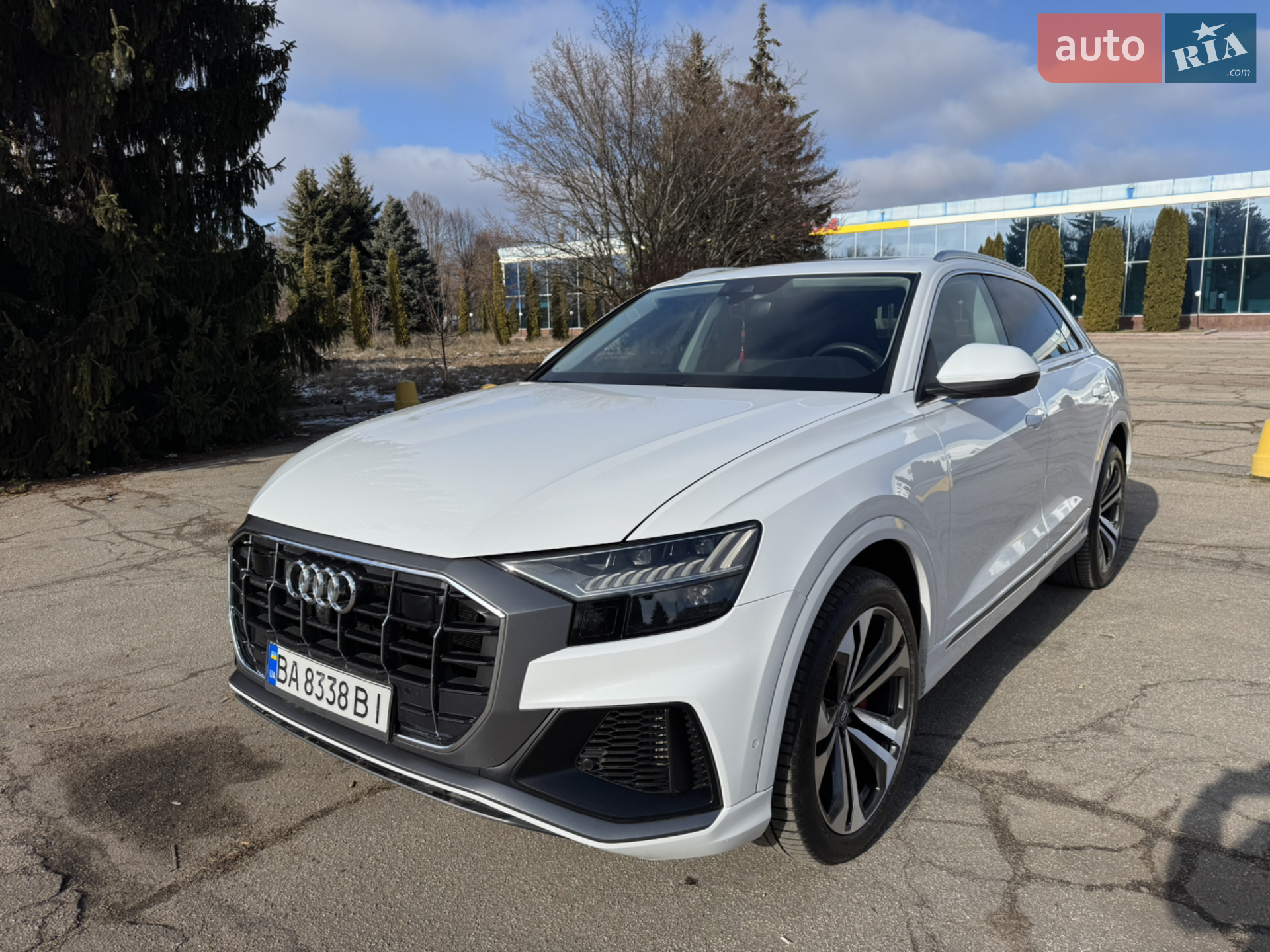 2019 Audi Q8 - мініатюра 3