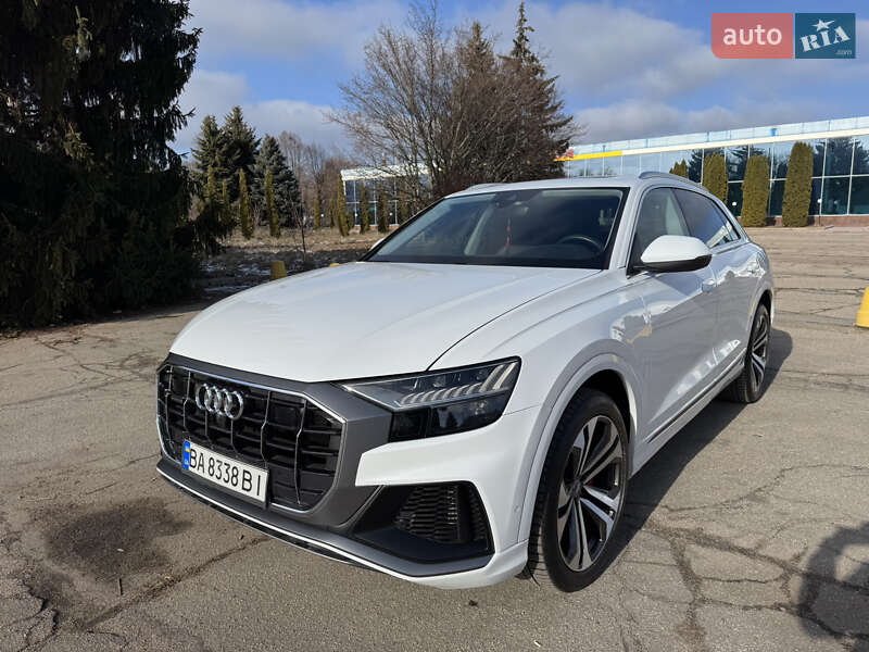 Внедорожник / Кроссовер Audi Q8 2019 в Кропивницком