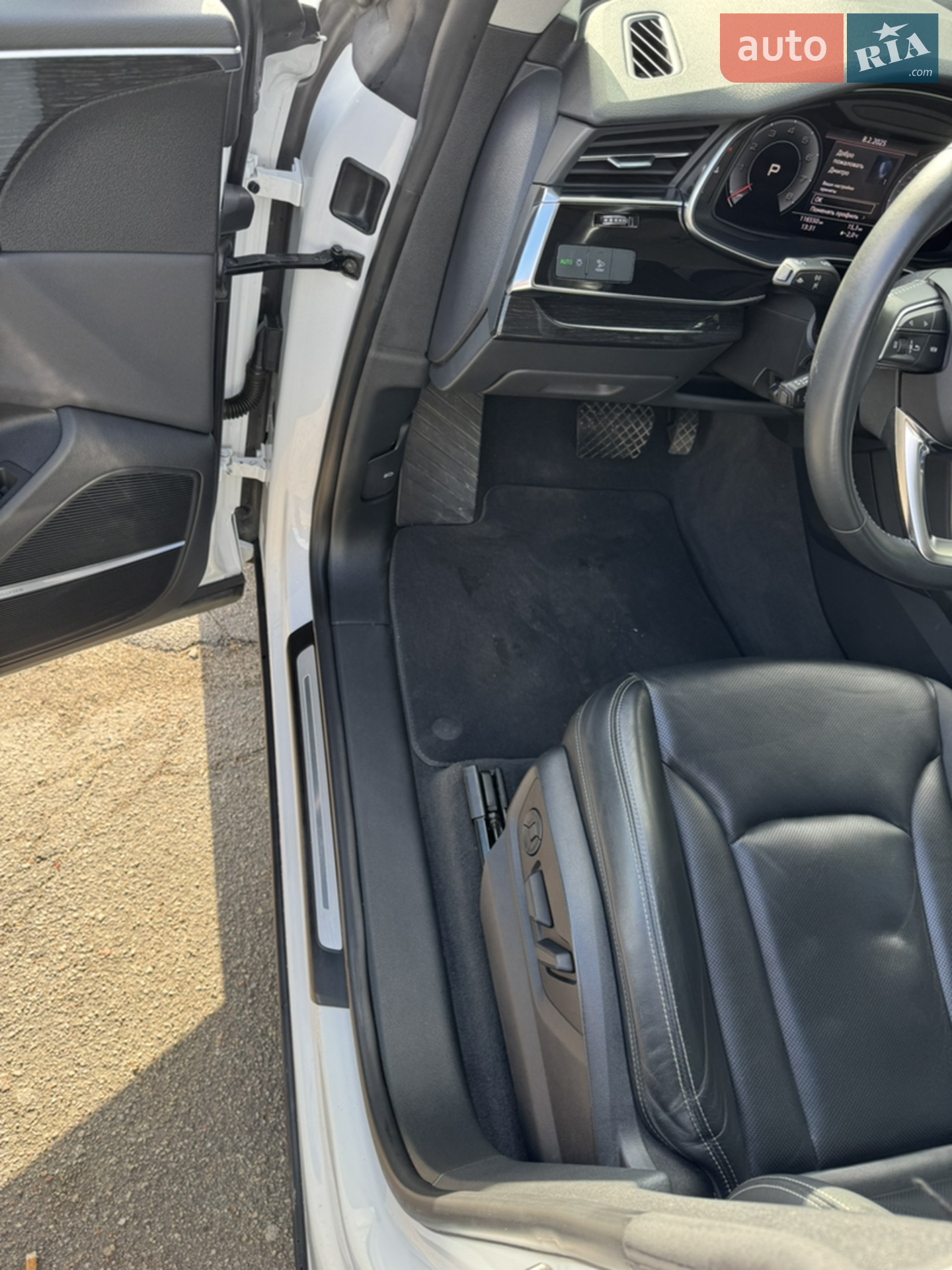 2019 Audi Q8 - мініатюра 18