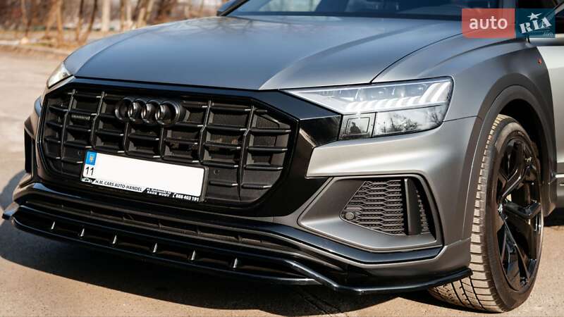 Позашляховик / Кросовер Audi Q8 2018 в Києві