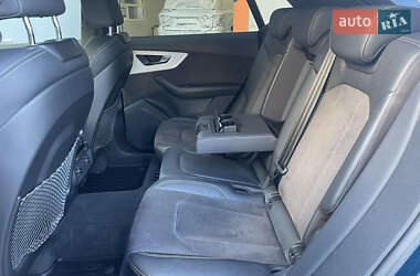 Внедорожник / Кроссовер Audi Q8 2019 в 