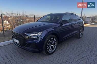 Внедорожник / Кроссовер Audi Q8 2021 в Львове