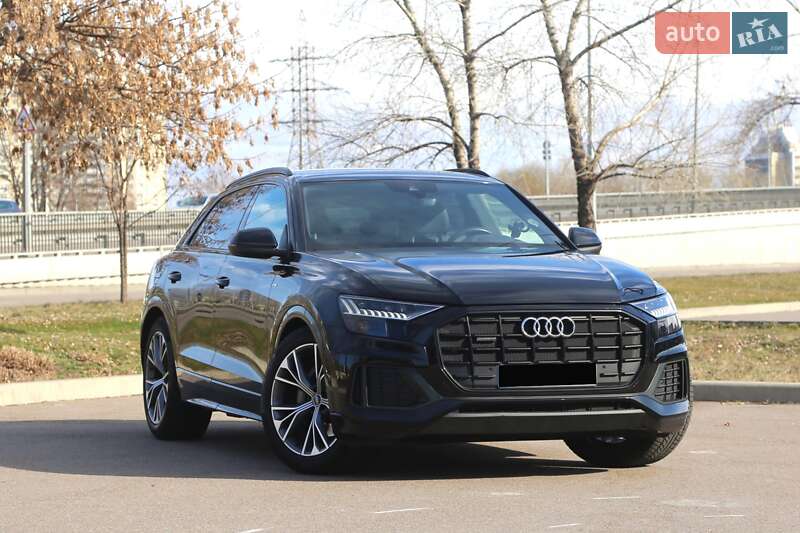 Audi Q8 2020