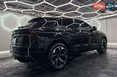 Внедорожник / Кроссовер Audi Q8 2023 в 