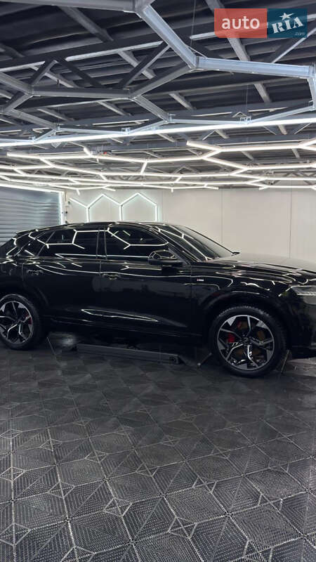 Внедорожник / Кроссовер Audi Q8 2023 в Ужгороде фото 6 Внедорожник / Кроссовер Audi Q8 2023 в Ужгороде