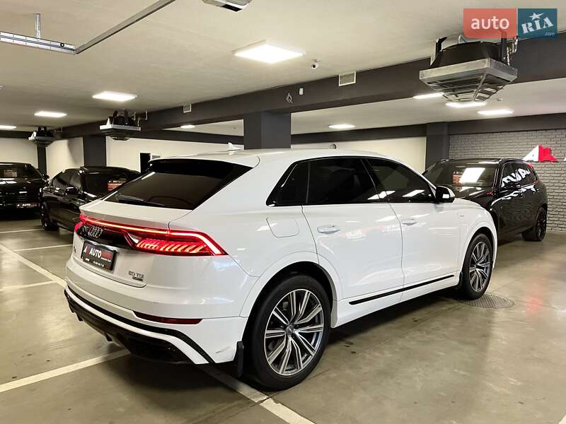 Внедорожник / Кроссовер Audi Q8 2019 в Львове