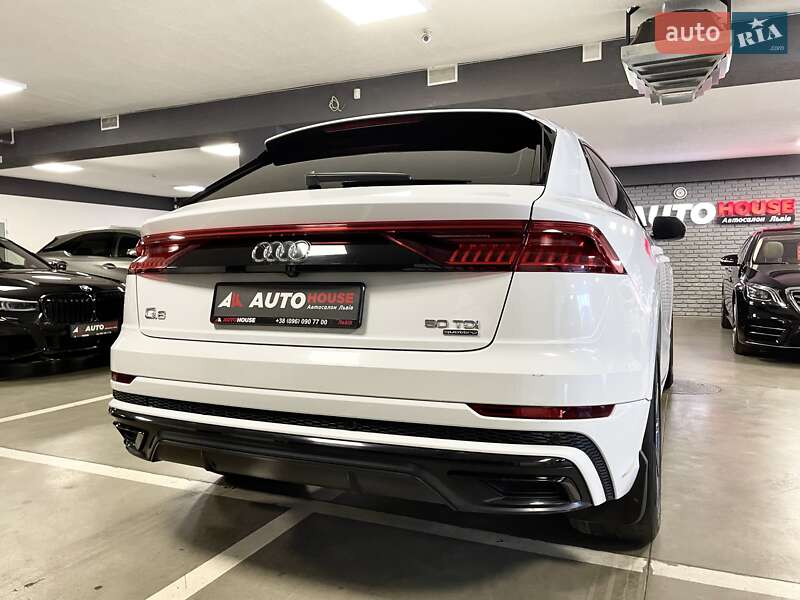 Внедорожник / Кроссовер Audi Q8 2019 в Львове