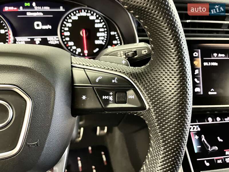 Внедорожник / Кроссовер Audi Q8 2019 в Львове