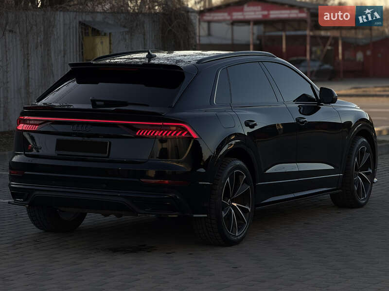 Внедорожник / Кроссовер Audi Q8 2018 в Киеве фото 12 Внедорожник / Кроссовер Audi Q8 2018 в Киеве