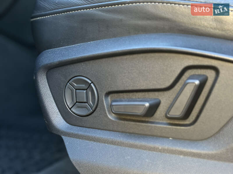 Внедорожник / Кроссовер Audi Q8 2018 в Киеве фото 42 Внедорожник / Кроссовер Audi Q8 2018 в Киеве