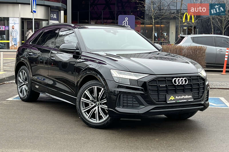 Audi Q8 2020