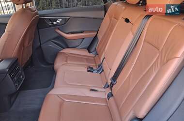 Внедорожник / Кроссовер Audi Q8 2019 в 