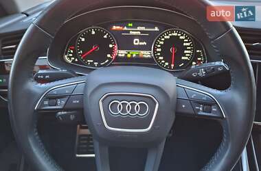 Внедорожник / Кроссовер Audi Q8 2019 в 