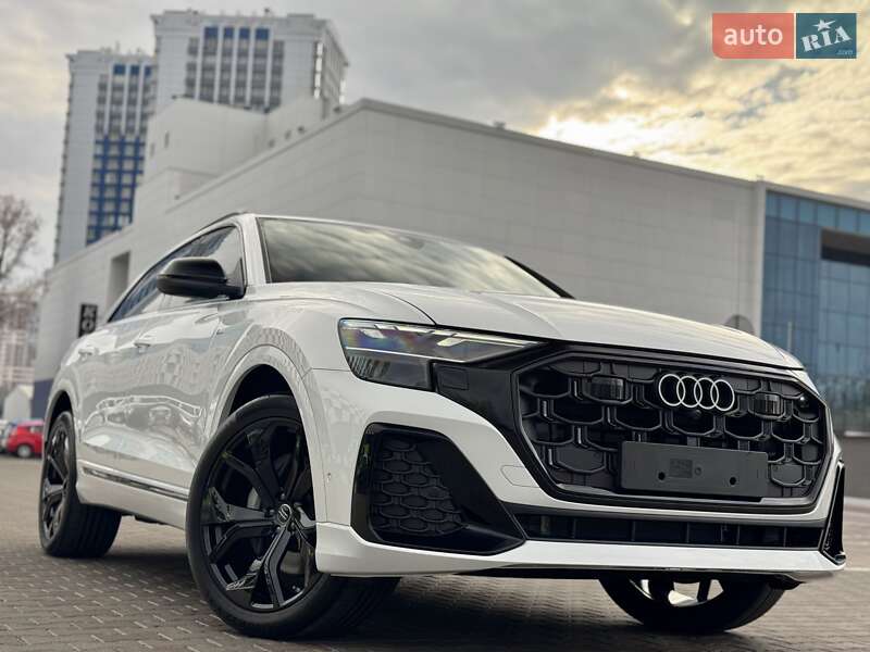 Внедорожник / Кроссовер Audi Q8 2025 в Одессе