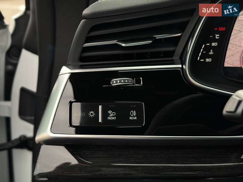 Внедорожник / Кроссовер Audi Q8 2025 в Одессе