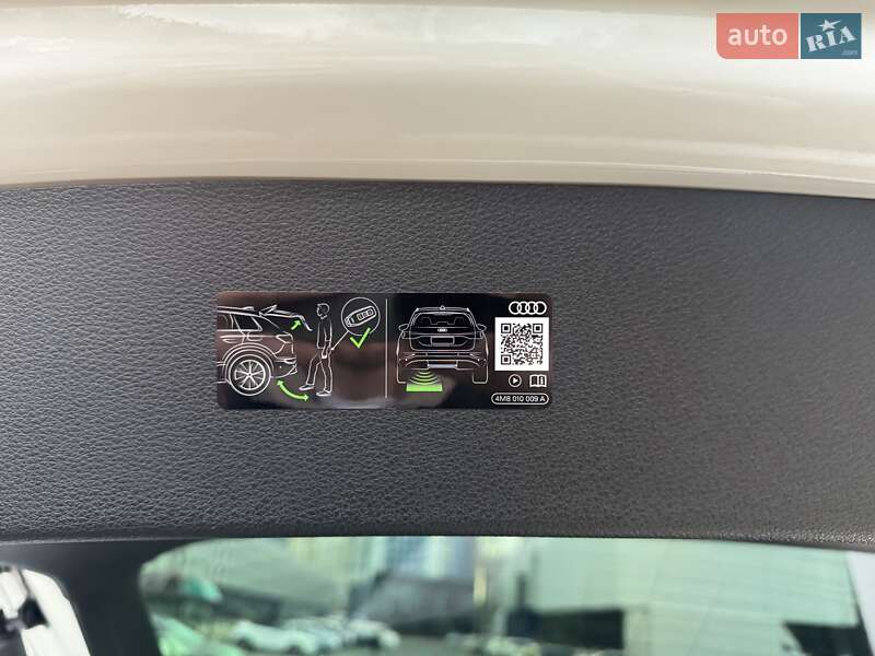 Внедорожник / Кроссовер Audi Q8 2025 в Одессе