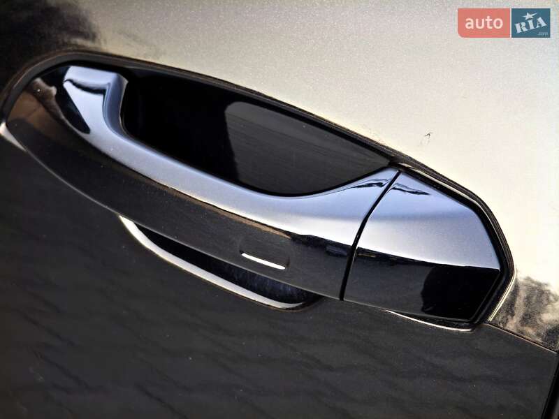 Внедорожник / Кроссовер Audi Q8 2018 в Ровно