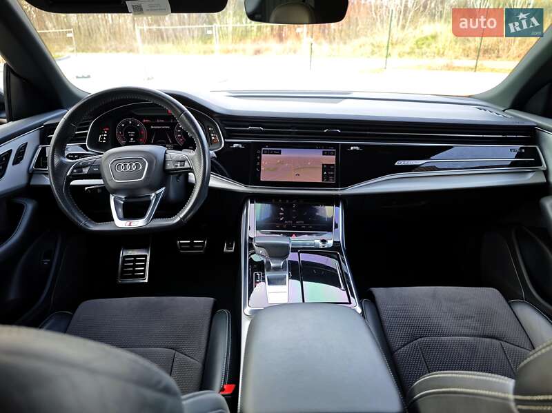 Внедорожник / Кроссовер Audi Q8 2018 в Ровно