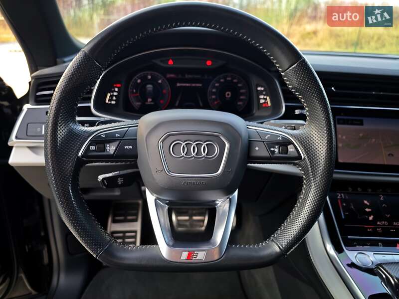 Внедорожник / Кроссовер Audi Q8 2018 в Ровно