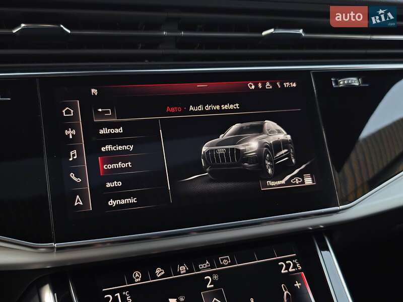 Внедорожник / Кроссовер Audi Q8 2018 в Ровно