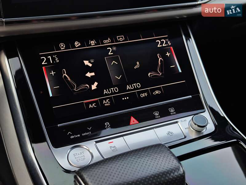 Внедорожник / Кроссовер Audi Q8 2018 в Ровно