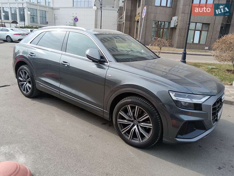 Audi Q8 2018