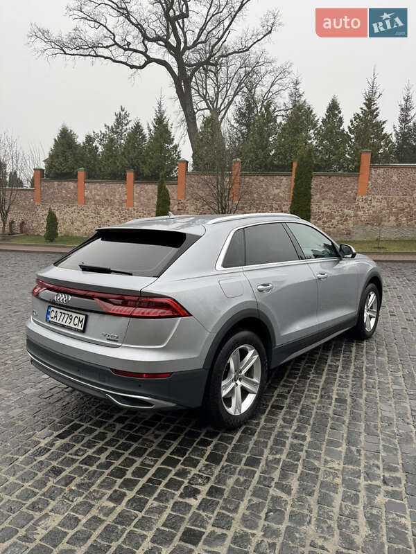Внедорожник / Кроссовер Audi Q8 2020 в Киеве фото 4 Внедорожник / Кроссовер Audi Q8 2020 в Киеве