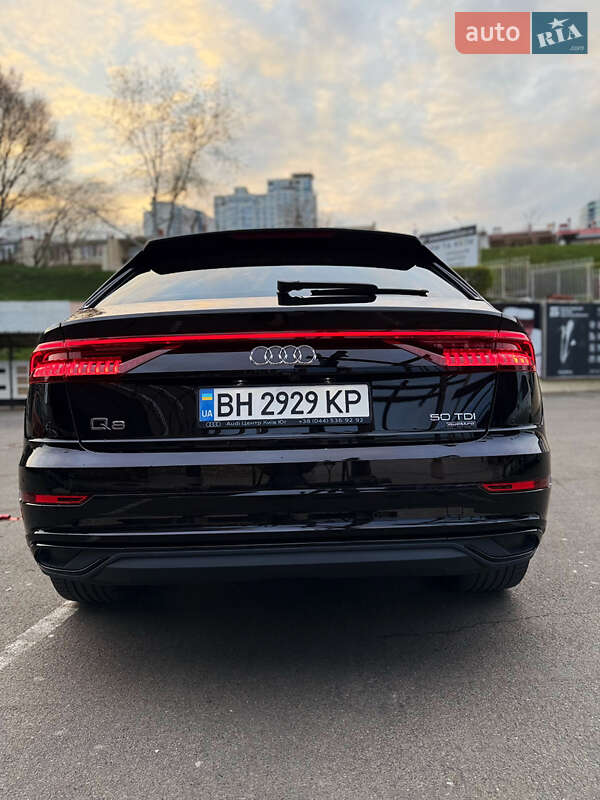 Внедорожник / Кроссовер Audi Q8 2019 в Одессе