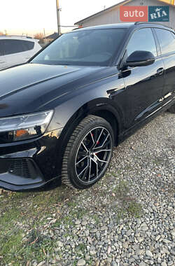 Внедорожник / Кроссовер Audi Q8 2019 в 