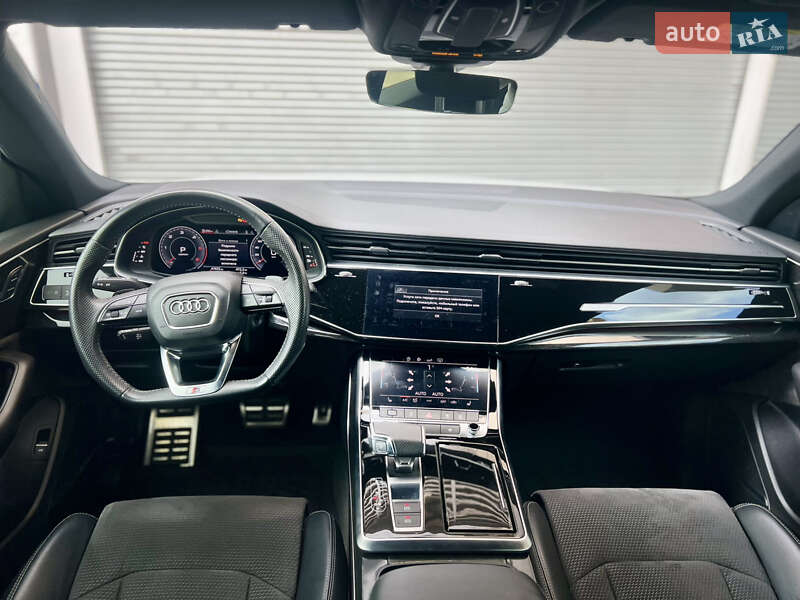 Внедорожник / Кроссовер Audi Q8 2020 в Харькове