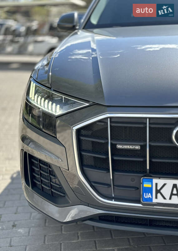 Внедорожник / Кроссовер Audi Q8 2019 в Киеве