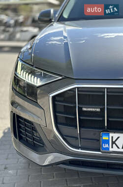 Внедорожник / Кроссовер Audi Q8 2019 в 