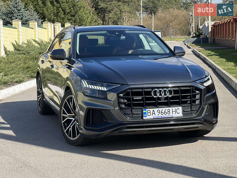 Внедорожник / Кроссовер Audi Q8 2018 в Кропивницком