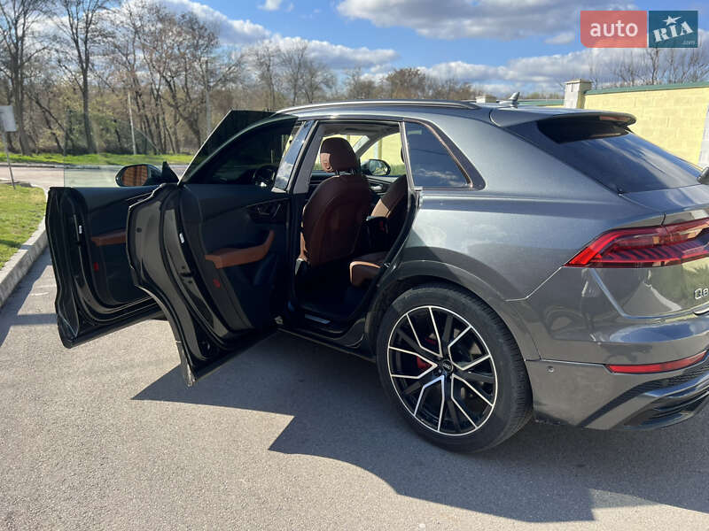 Внедорожник / Кроссовер Audi Q8 2018 в Кропивницком
