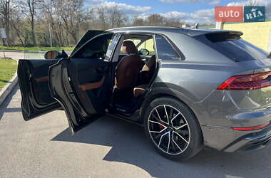Внедорожник / Кроссовер Audi Q8 2018 в 
