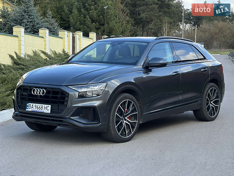 Внедорожник / Кроссовер Audi Q8 2018 в Кропивницком
