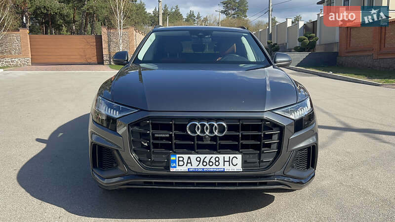 Внедорожник / Кроссовер Audi Q8 2018 в Кропивницком