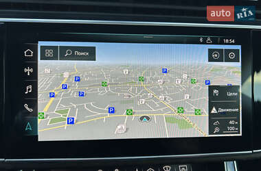 Внедорожник / Кроссовер Audi Q8 2020 в 