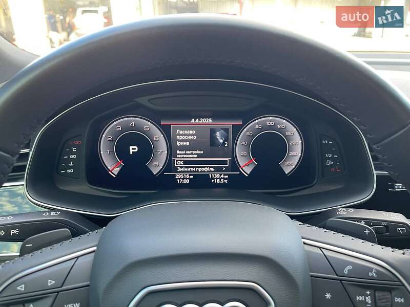 Позашляховик / Кросовер Audi Q8 2018 в Києві