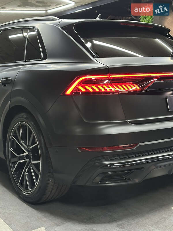 Внедорожник / Кроссовер Audi Q8 2020 в Одессе фото 8 Внедорожник / Кроссовер Audi Q8 2020 в Одессе