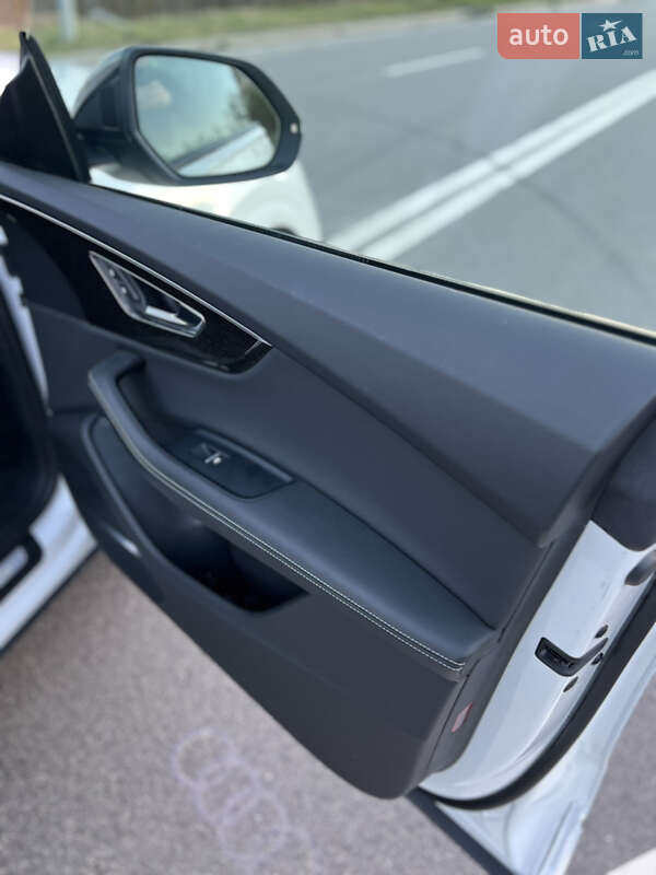 Внедорожник / Кроссовер Audi Q8 2021 в Хмельницком