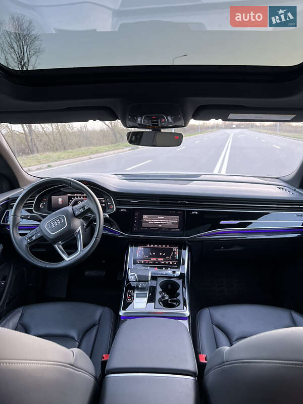 Внедорожник / Кроссовер Audi Q8 2021 в Хмельницком