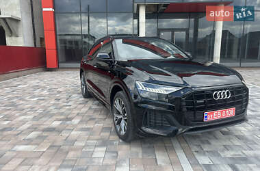 Внедорожник / Кроссовер Audi Q8 2021 в Тячеве
